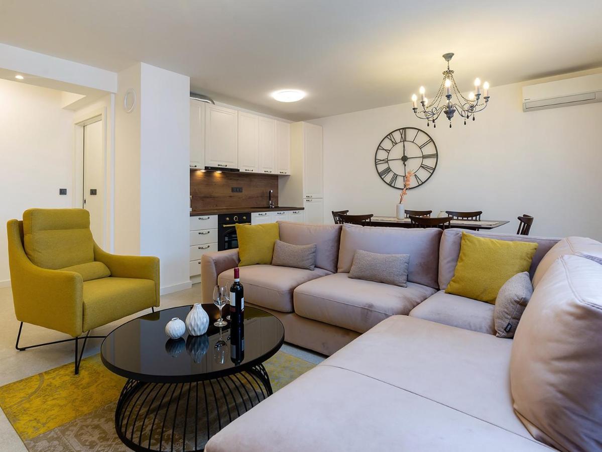 Residence Nar 포레치 외부 사진
